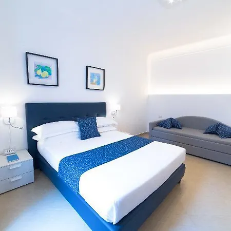 Bed and Breakfast Dimore Delle Zagare Ortigia 3*