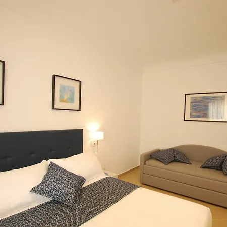 Bed and Breakfast Dimore Delle Zagare Ortigia 3*